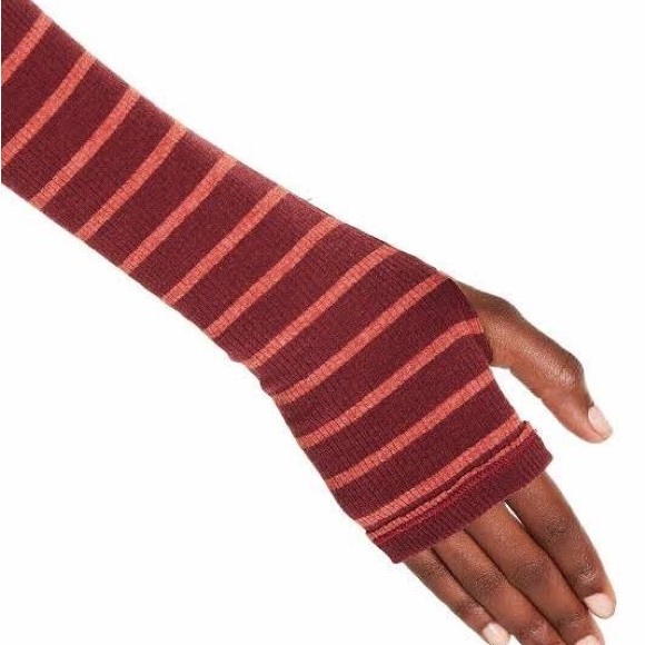 FREE PEOPLE NWOT Mixed Media Piper Two-Fer Tee XS - Picture 4 of 8